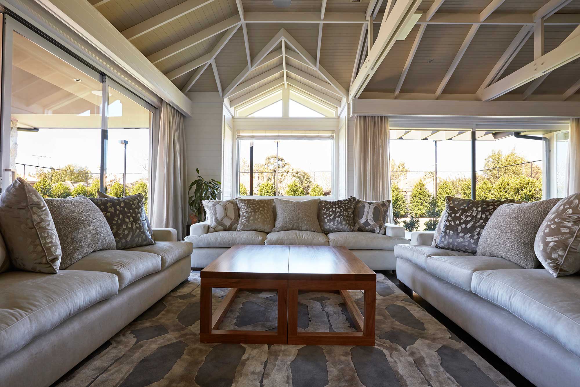 The ultimate room-by-room guide to modern Hampton design